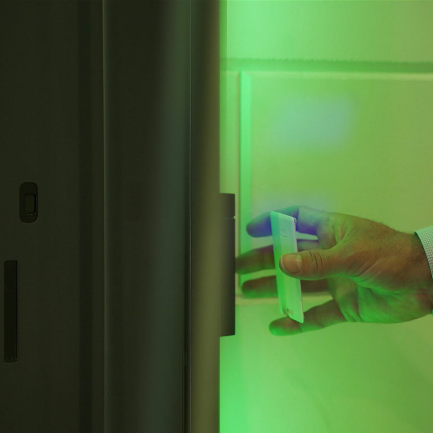 agence creactiv production annecy video et drone réalisation tormax photo principale portillon automatique