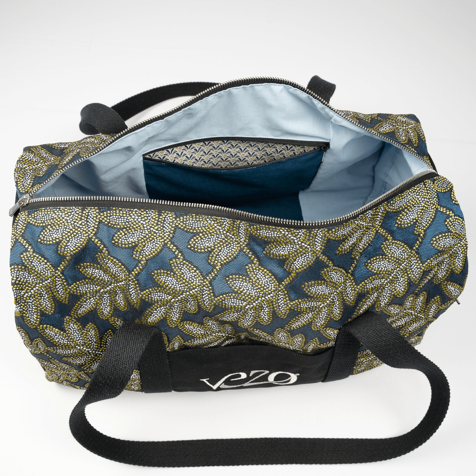 agence creactiv production annecy video et drone réalisation vezo création sac personnalisable made in france couture artisanale gif animé sac coloré à fleur top shot fermeture poche principale