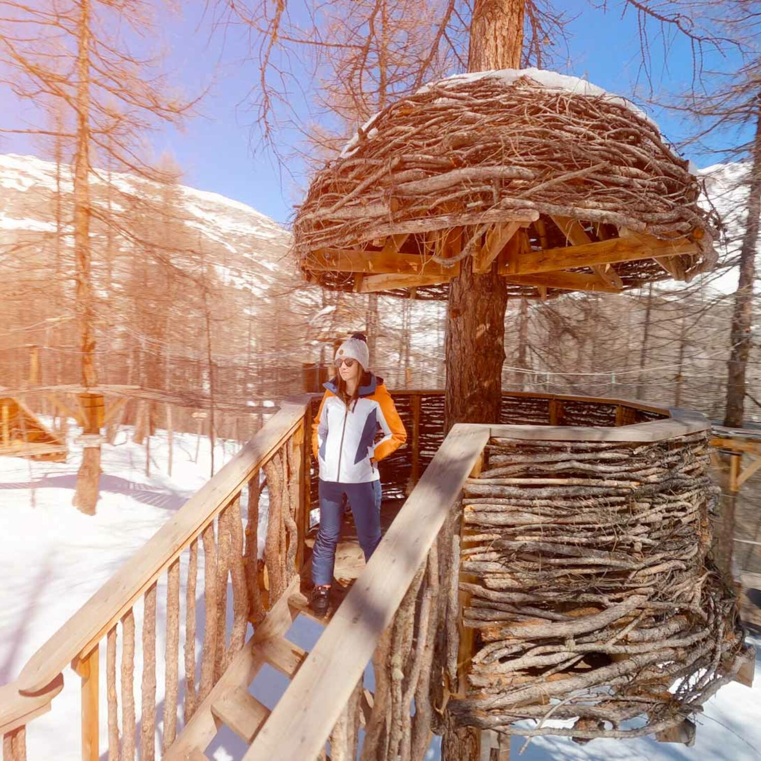 agence creactiv production video annecy drone réalisation sunvalley nouvelle collection ski femme 2024 photo principale